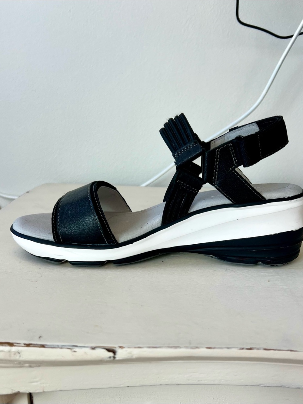Jambu Wedge Sandals